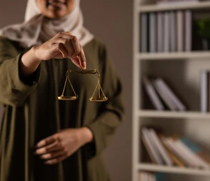 طلب استشارة قانونية (35 - 60 دقيقة)
